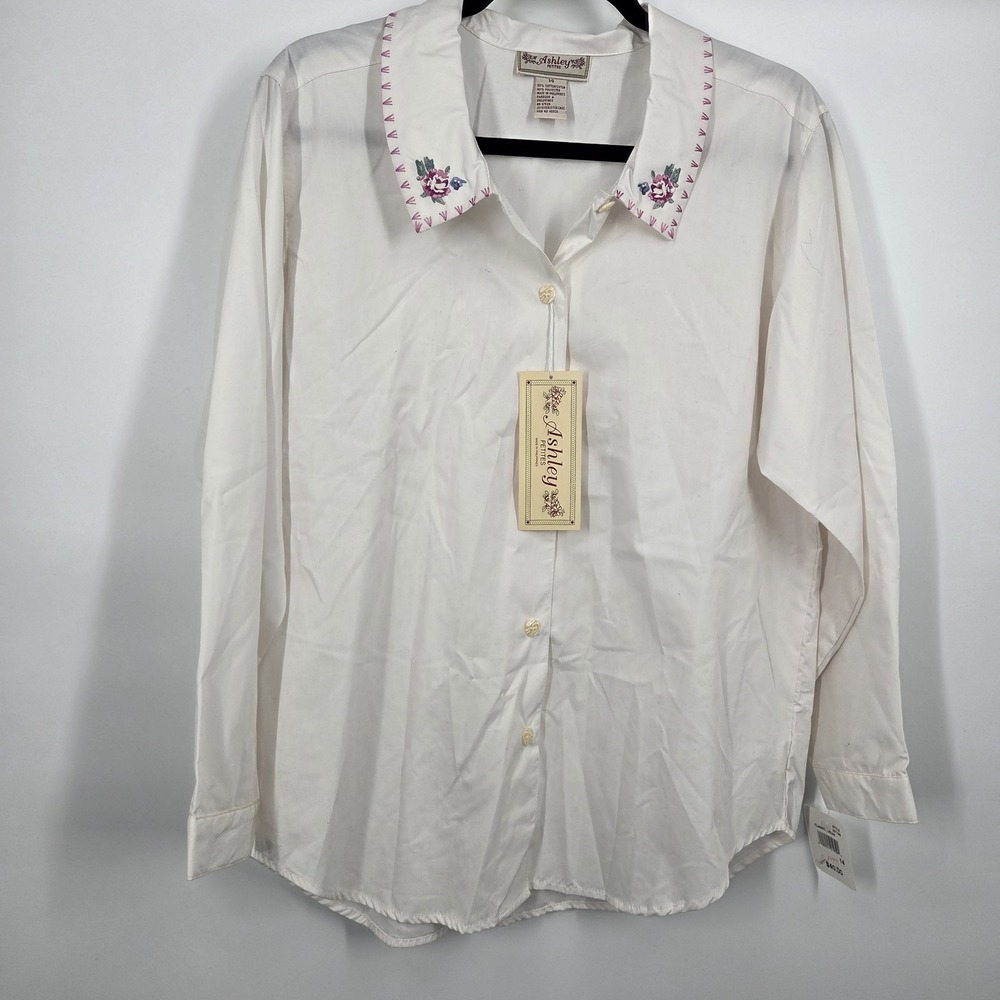 NEW Ashleys Women's Petites 14 White Embroidered Collared Blouse VTG Cottage